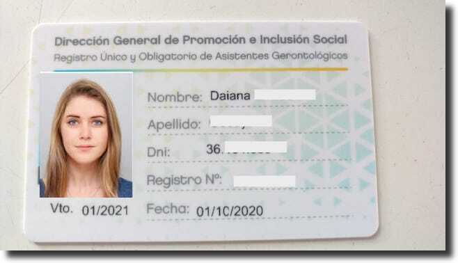 Frente de la credencial profesional de Asistente Gerontológico